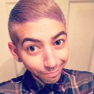 Meet your Posher, Javier